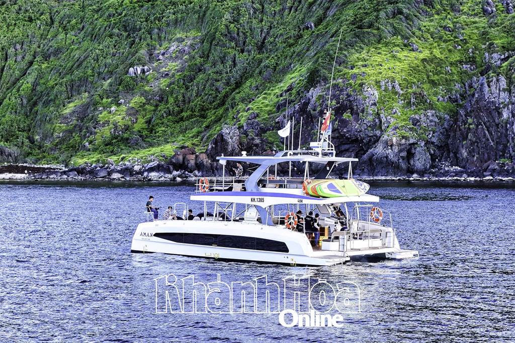 Du lịch biển, đảo Nha Trang: Tinh tế, sang trọng ở tour du thuyền 